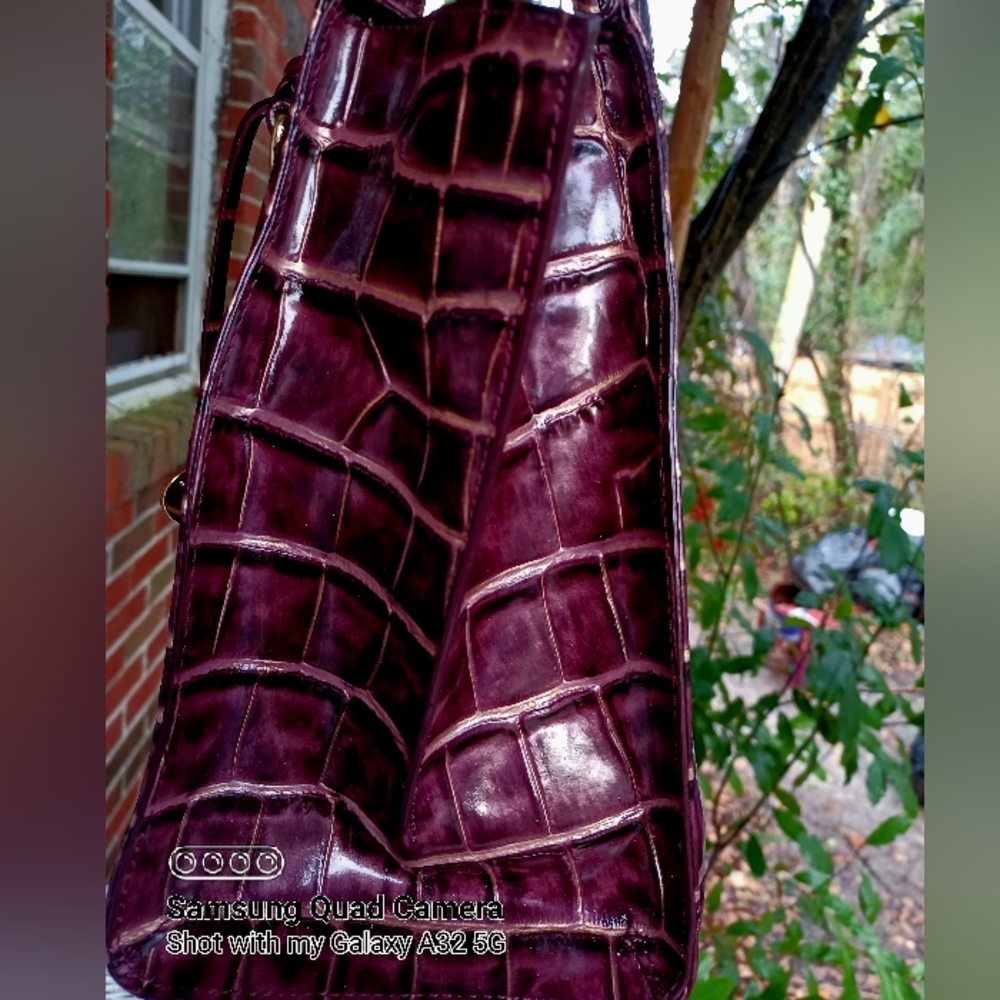 STUNNING! Brahmin PRISCILLA PORT VOLITION with WALLET - Picture 3 of 9